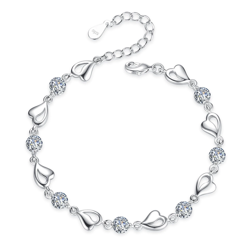 Express Your Love with Our Romantic 925 Silver Bracelet Featuring Heart-Shaped Links and Dazzling Crystals, Perfect for Adding a Touch of Affection to Any Outfit